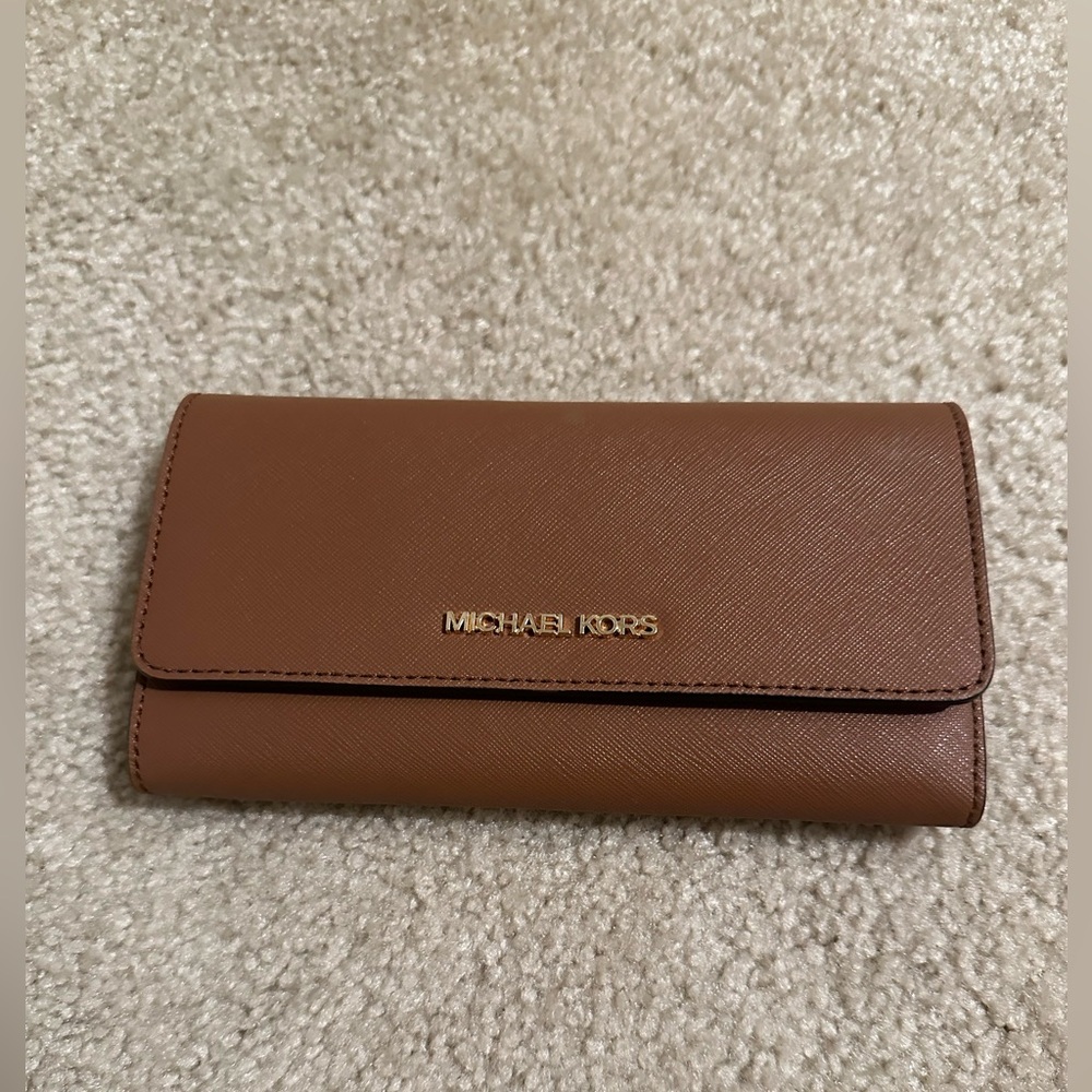 Tan Michael Kors Wallet
